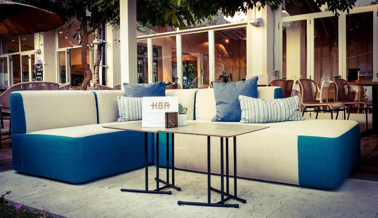 Hotel Baia Azzurra - Lake Front Torbole Sul Garda ภายนอก รูปภาพ